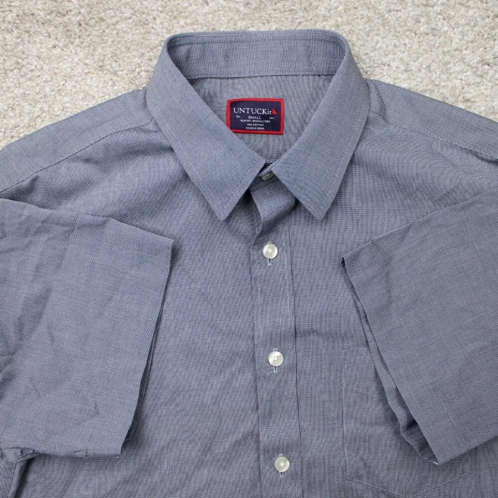 UNTUCKit Shirt Mens Small Blue Petrus Wrinkle Free Slim Fit Cotton Short Sleeve